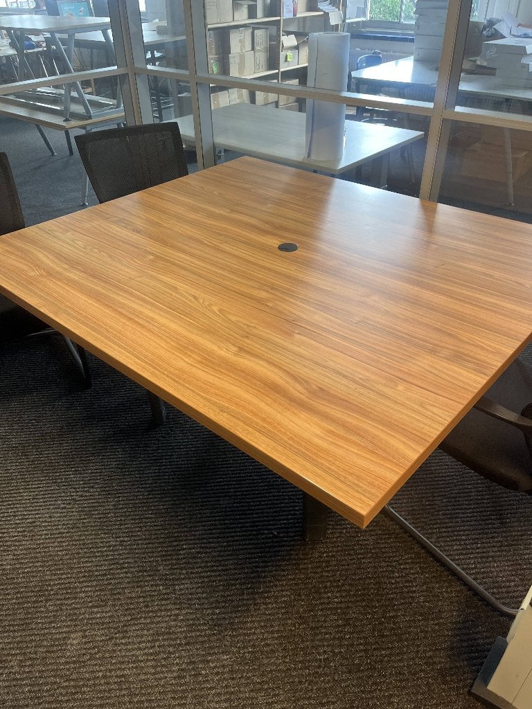 Kantoor tafel, Ophalen, Gebruikt, 100 tot 150 cm, 150 tot 200 cm