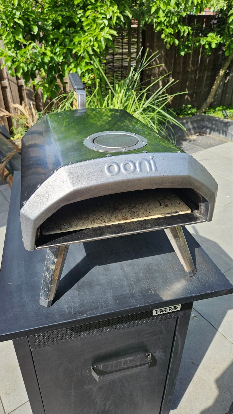 Ooni karu 12 pizzaoven + hoes + gasbrander + pizzatafel, Tuin en Terras, Pizzaovens, Ophalen of Verzenden, Zo goed als nieuw, Ooni