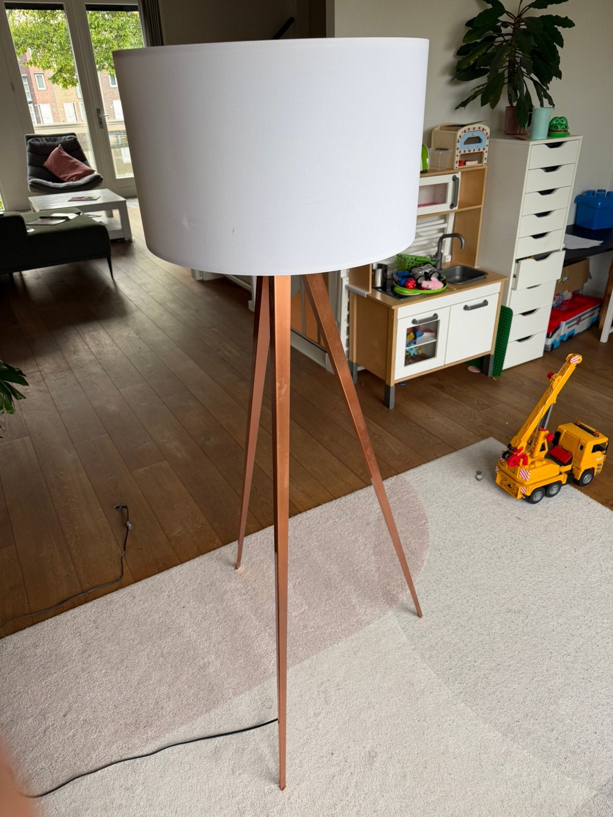 Tripod vloerlamp van merk Zuiver, Ophalen, Zo goed als nieuw, 150 tot 200 cm