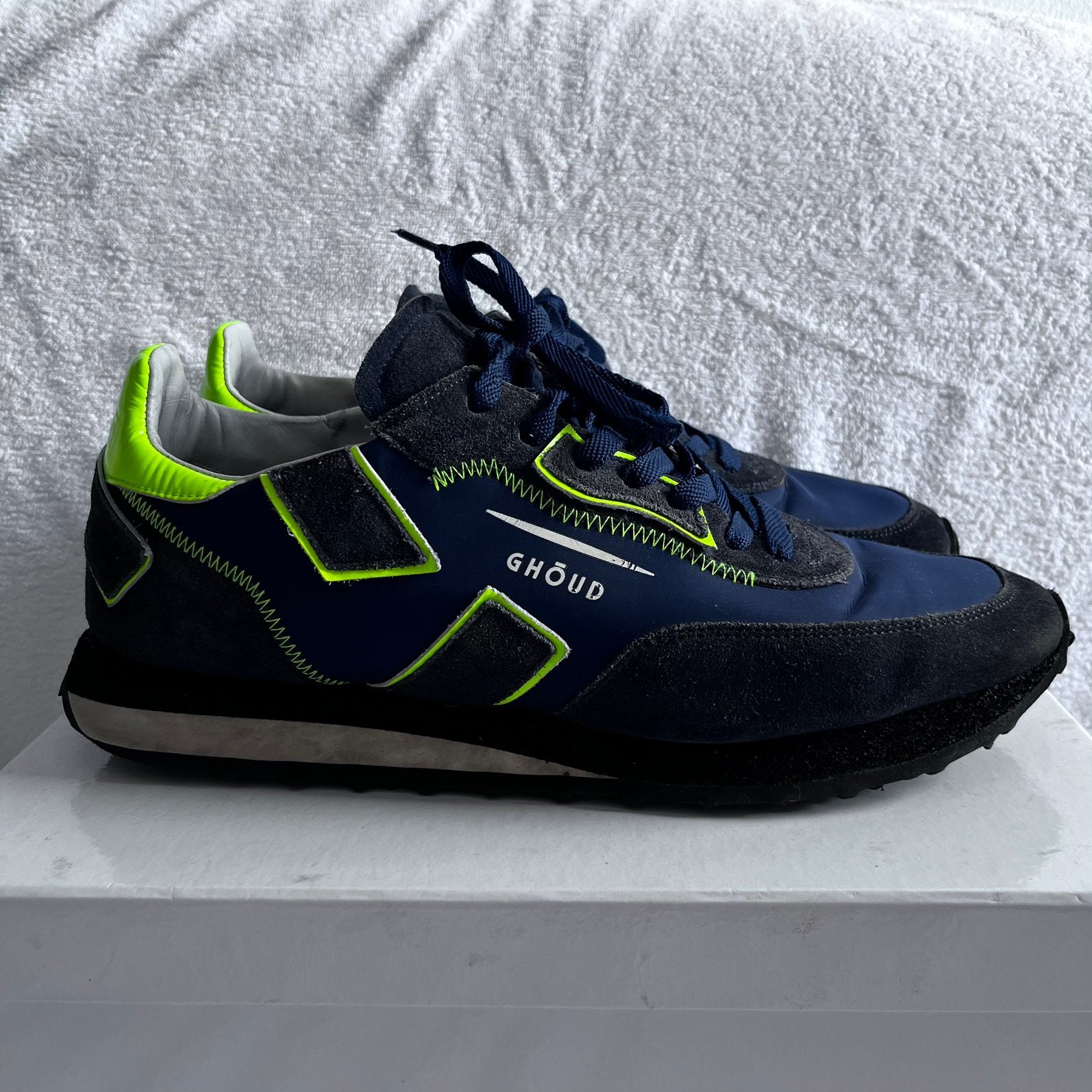 Ghoud blauwe sneakers, heren, maat 44, Blauw, Ophalen of Verzenden, Sneakers of Gympen, Gedragen