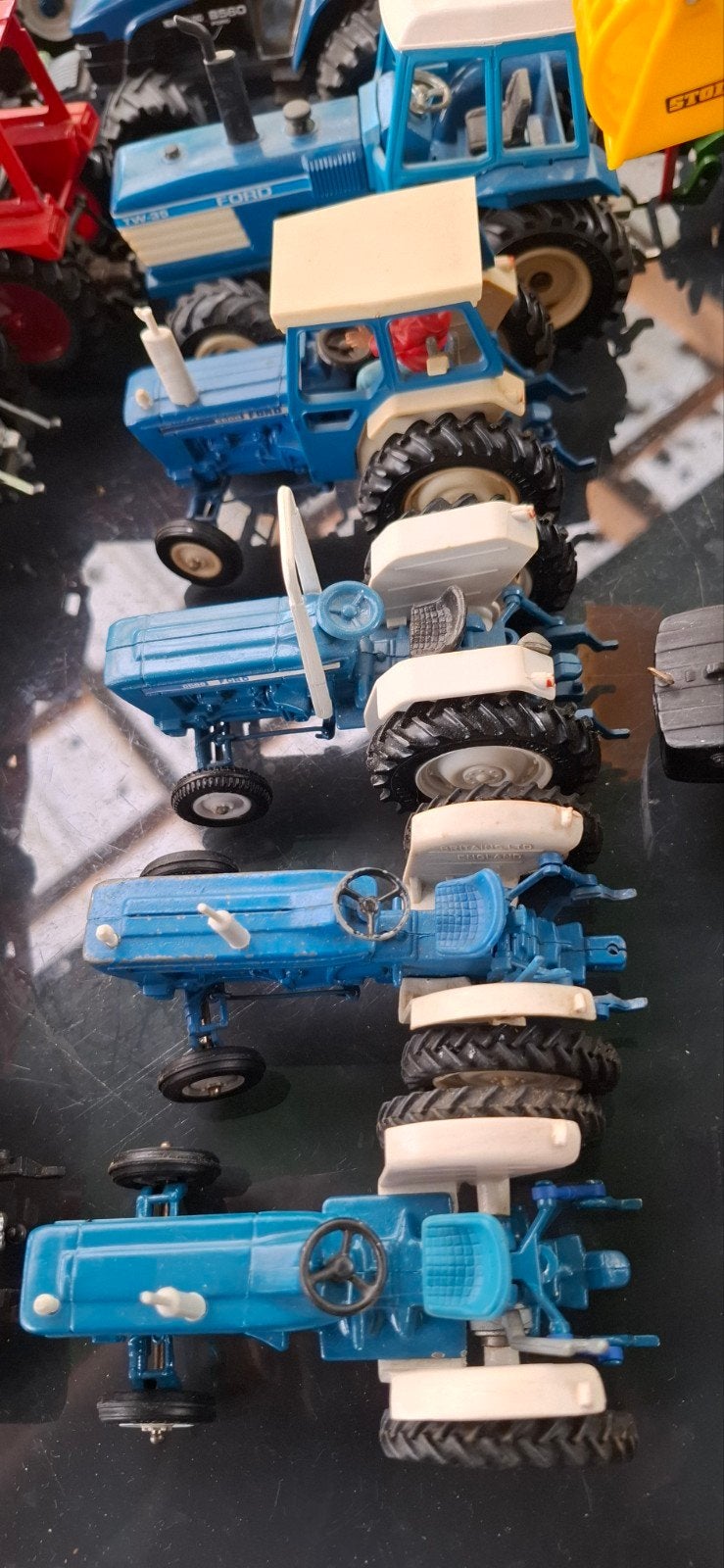 Britains Ford, Ophalen of Verzenden, Zo goed als nieuw, Tractor of Landbouw, Britains