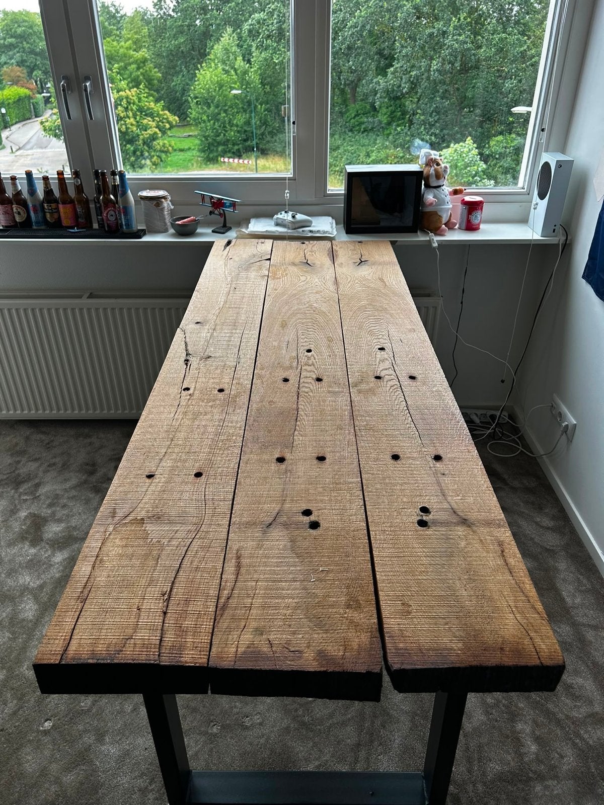 Robuuste Spoorbielzen Tafel met Metalen Onderstel, Huis en Inrichting, Tafels | Eettafels, Ophalen, Eikenhout, 50 tot 100 cm, Zo goed als nieuw