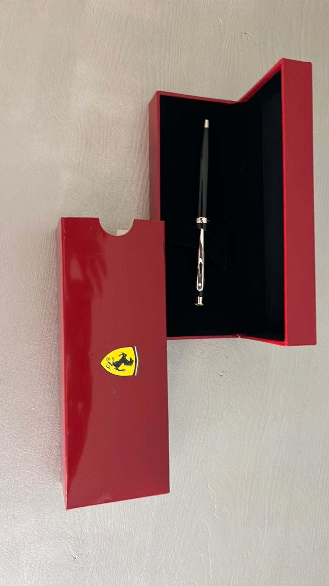 Nieuwe Sheaffer Ferrari 100 Balpen - Matte Black (F9502-2), Ophalen of Verzenden, Nieuw, Balpen, Overige merken