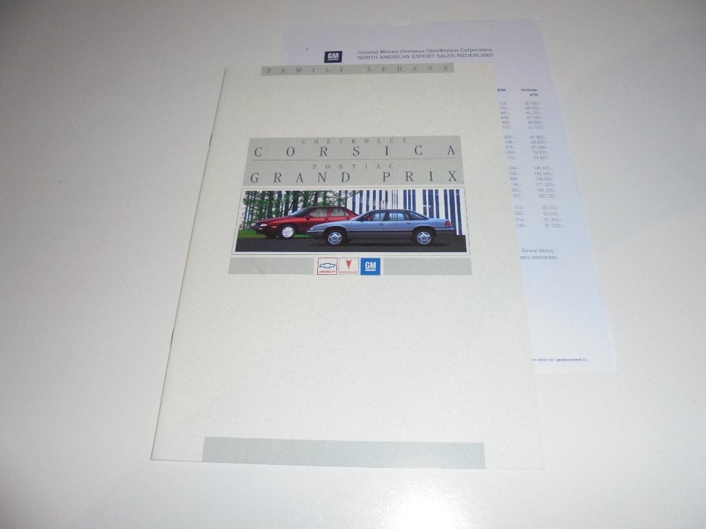 brochure Chevrolet Corsica/Pontiac Grand Prix 1993, Ophalen of Verzenden, Nieuw, Chevrolet