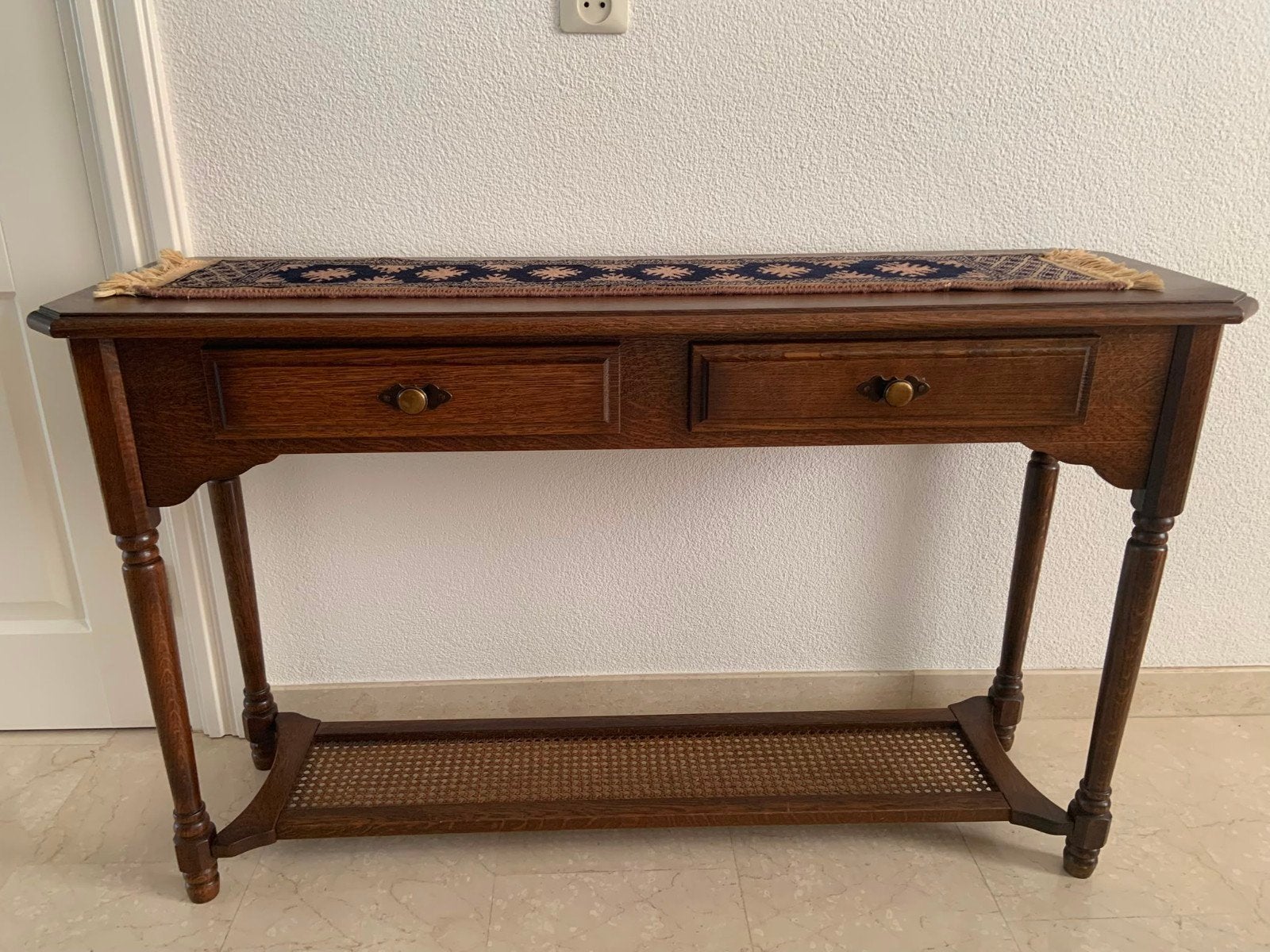 Side-table, Ophalen, 25 tot 50 cm, Rechthoekig, 100 tot 150 cm