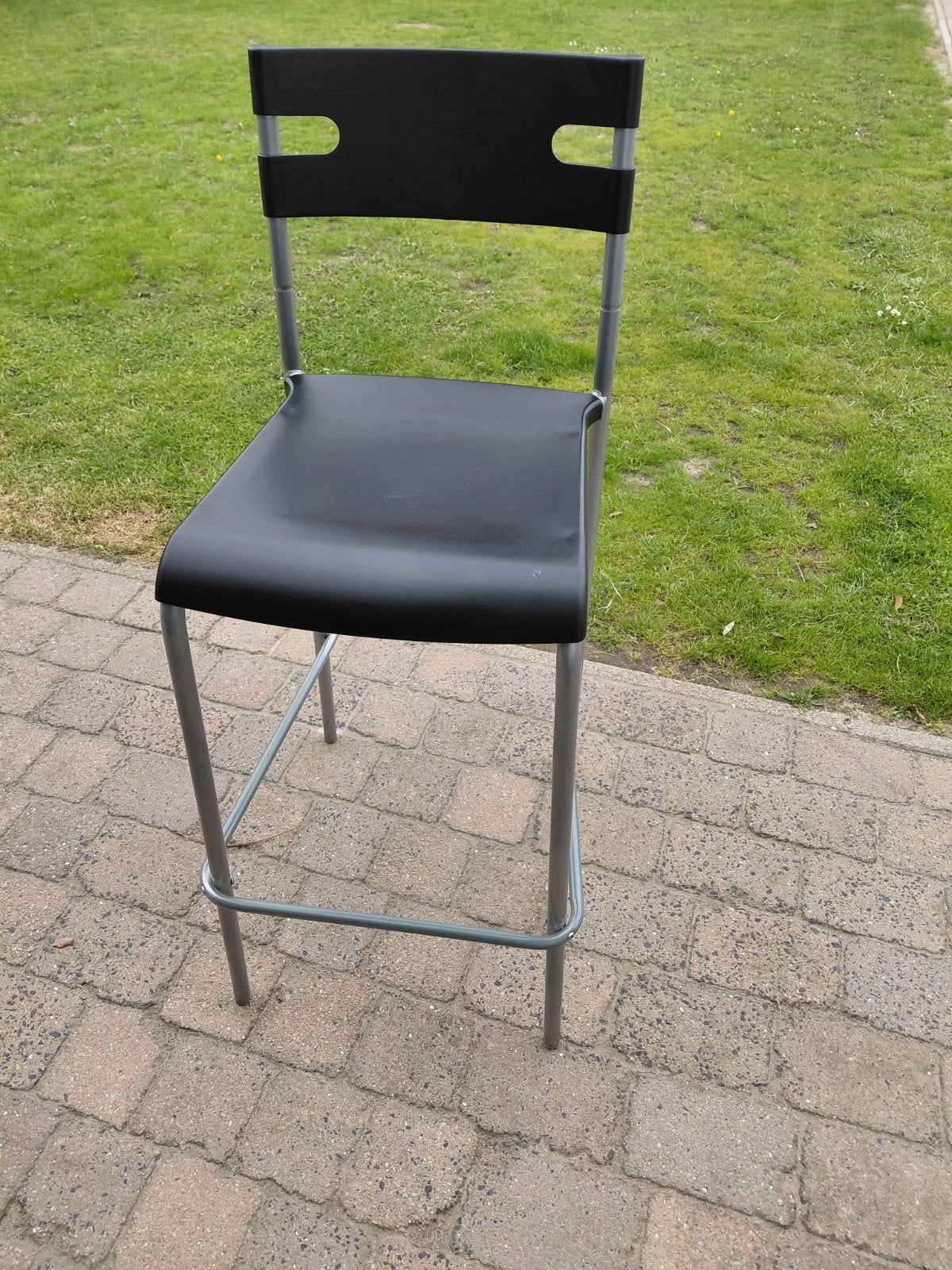 Hoge stoel / barkruk met rugleuning, Met voetsteun, Nieuw, Ophalen of Verzenden, Metaal