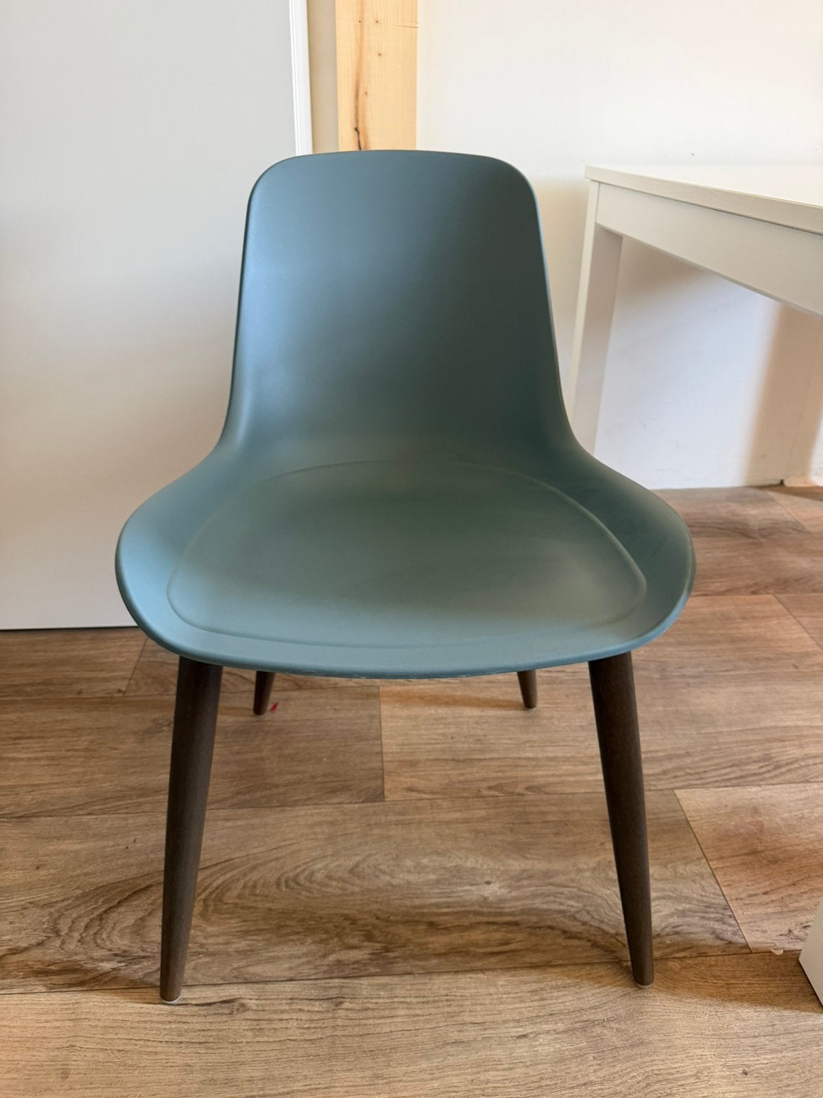 IKEA stoel, Huis en Inrichting, Stoelen, Ophalen, Zo goed als nieuw, Wit, Eén
