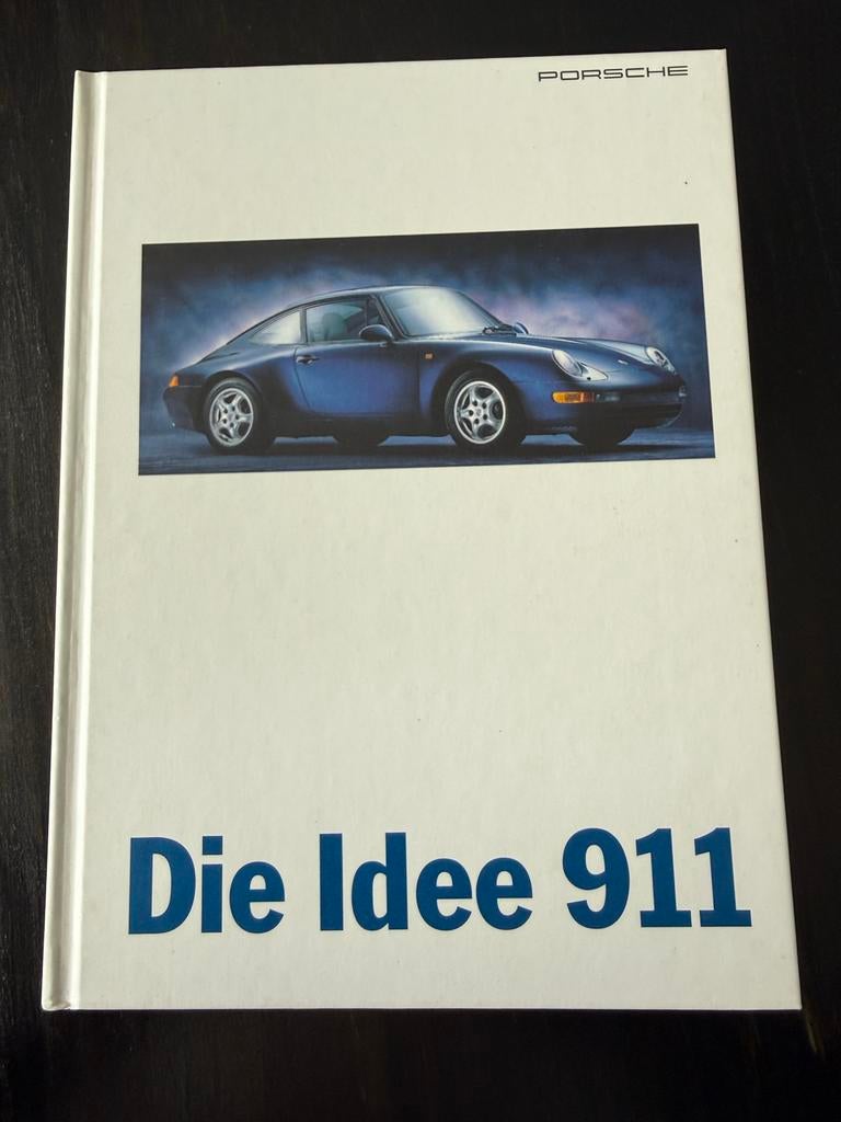 Porsche dealer boek "Die Idee 911", Boeken, Ophalen of Verzenden, Gelezen, Porsche
