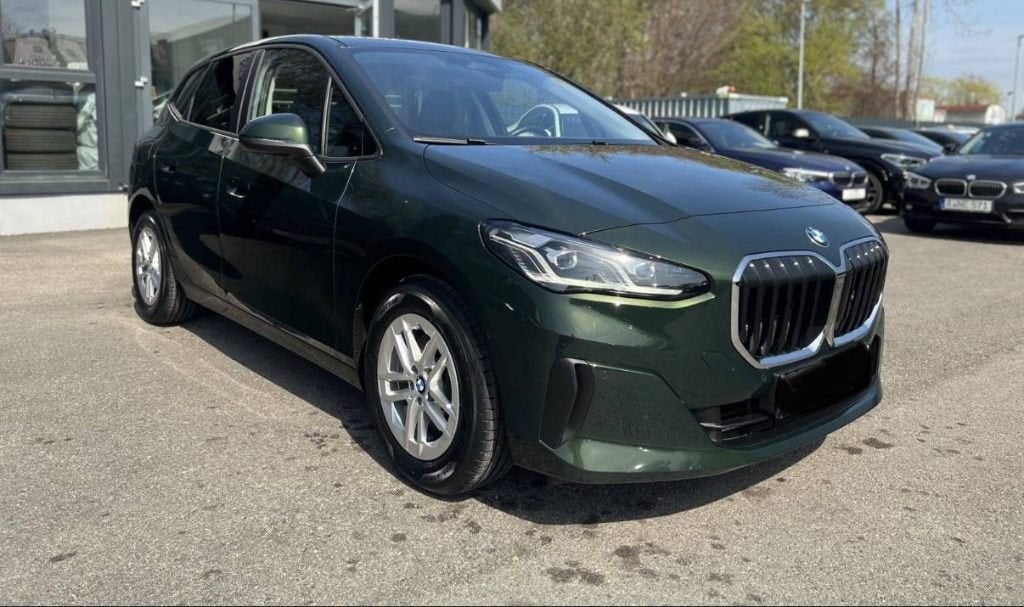 BMW 218i Active Tourer, Overige kleuren, 1545 kg, 3 cilinders, 2-Serie Active Tourer