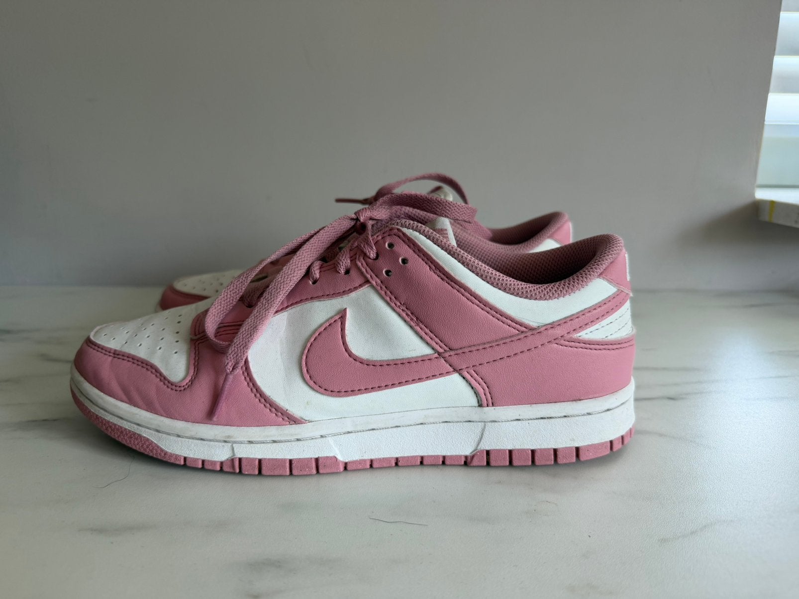 Nike dunk low maat 41, Ophalen of Verzenden, Zo goed als nieuw, Sneakers of Gympen