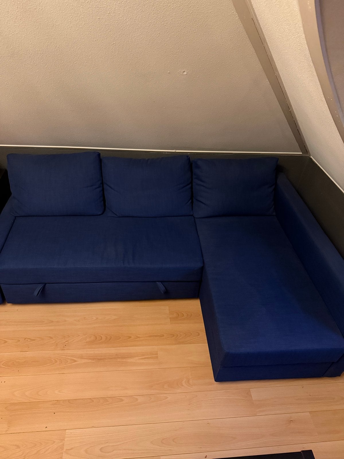 IKEA FRIHETEN Blauwe Bedbank, Ophalen, Zo goed als nieuw, Tweepersoons, Blauw