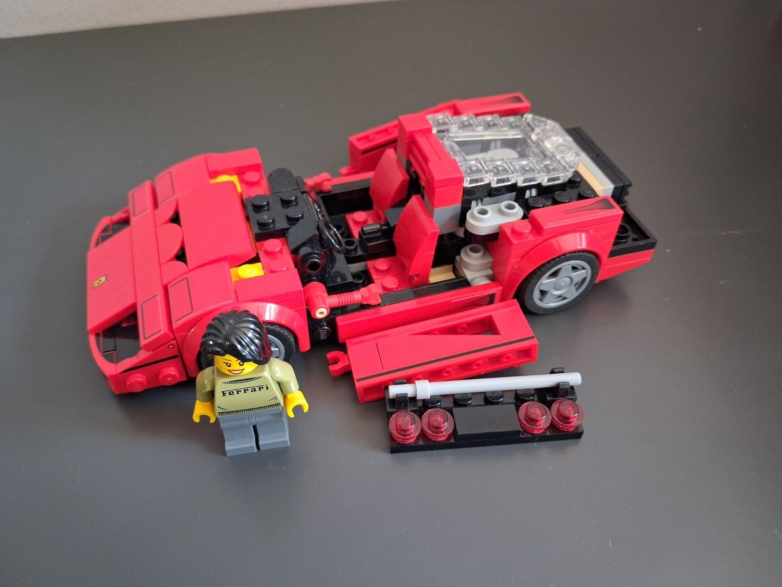 Lego Speed Champions Ferrari F40 crashed incompleet, Lego, Zo goed als nieuw, Complete set, Compleet