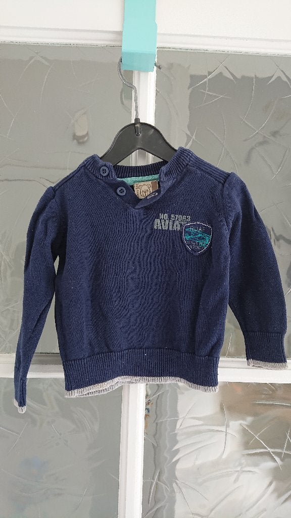 Blauw truitje vliegtuig - maat 68, Ophalen of Verzenden, Gebruikt, Jongetje, Truitje of Vestje
