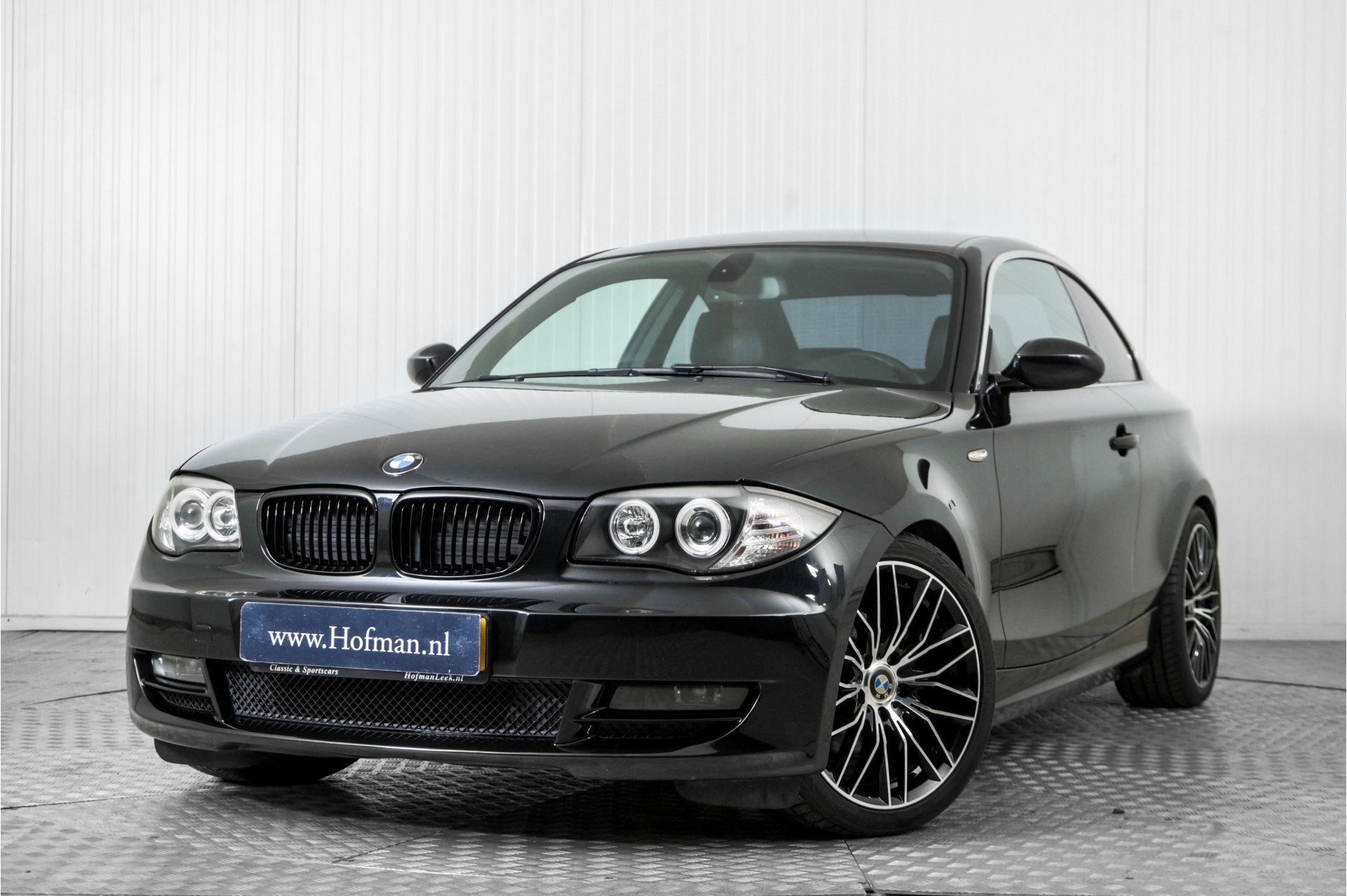 BMW 125i Coupe High Executive Automaat (bj 2008), Auto's, Achterwielaandrijving, Gebruikt, 700 kg, 4 stoelen