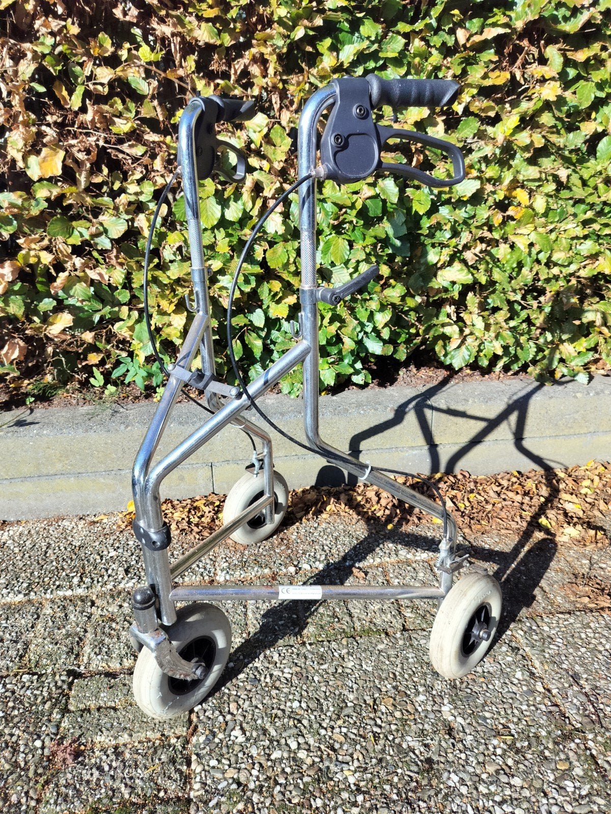 CARE rollator, NR 120520 TYPE 020830, Ophalen, Opvouwbaar, Gebruikt