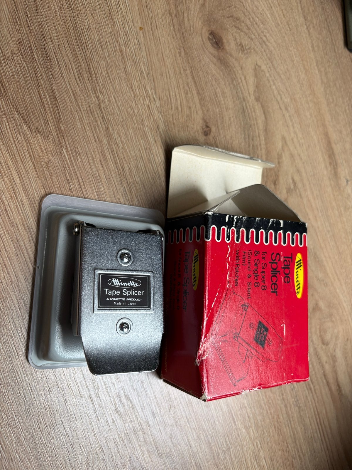Minette Tape Splicer voor 8mm en Super 8 film, Audio, Tv en Foto, Ophalen, Accessoire