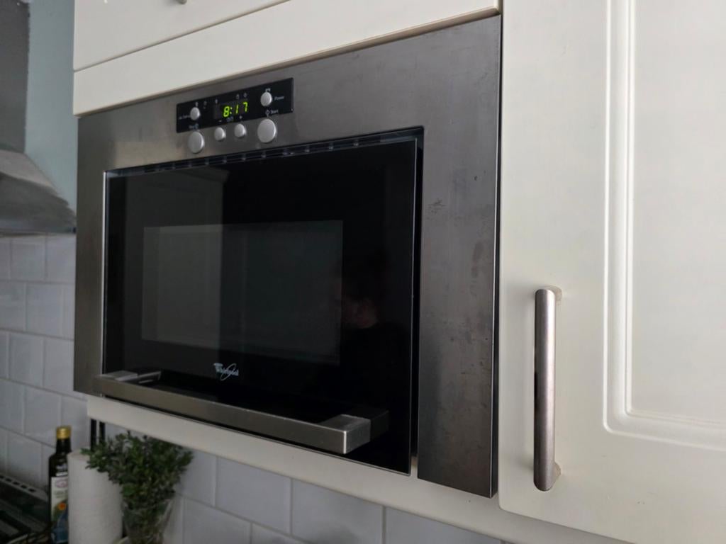 Inbouw combimagnetron Whirlpool, Ophalen, Combimagnetron, Zo goed als nieuw, Inbouw