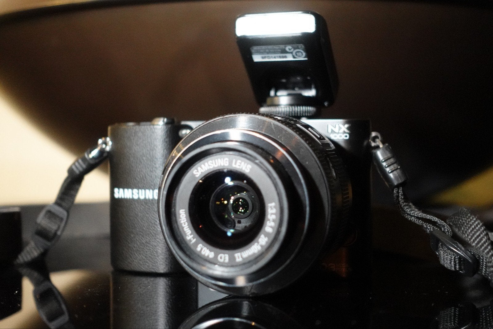Samsung NX1000 Systeemcamera met 20-50mm lens compleet, Ingebouwde flitser, Accu, Ophalen of Verzenden, Zo goed als nieuw