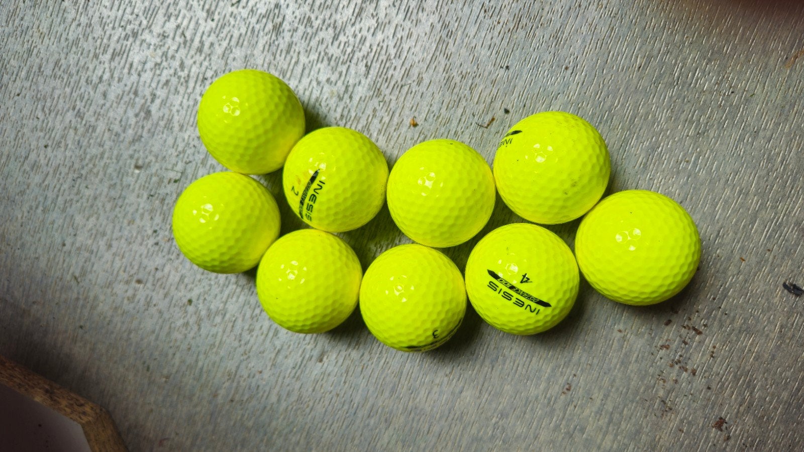 Inesis Distance 100 golfballen - 9 stuks, geel, Ophalen of Verzenden, Nieuw, Bal(len), Overige merken