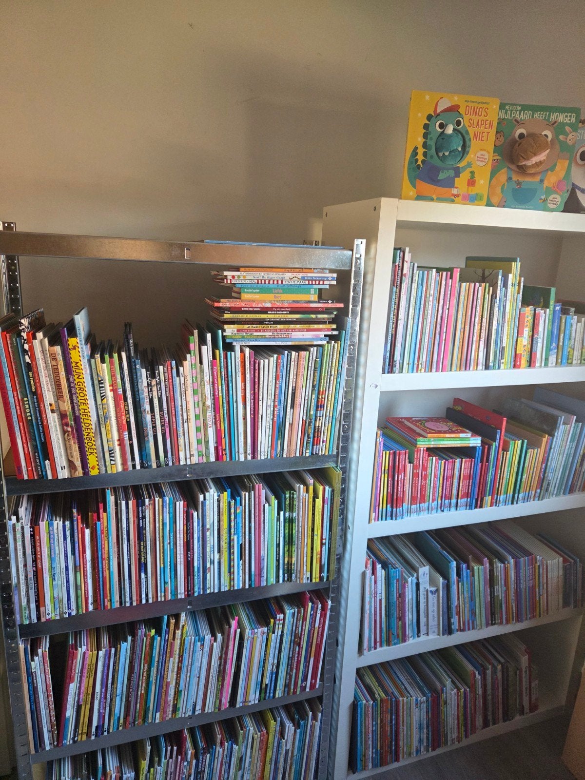 Prentenboeken / Voorleesboeken - Mega verzameling 2 kasten, Ophalen of Verzenden, Zo goed als nieuw, 3 tot 4 jaar