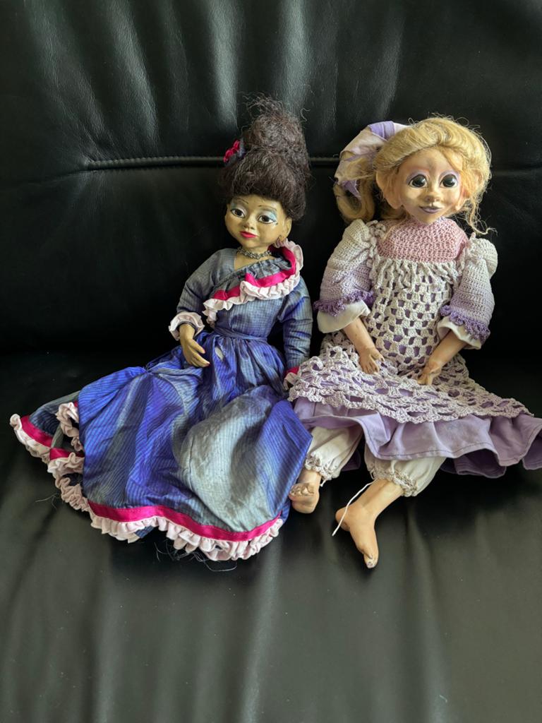 2 Vintage Poppen: Gedetailleerd & Fantasy, 50 jaar  oud., Ophalen, Gebruikt, Overige typen
