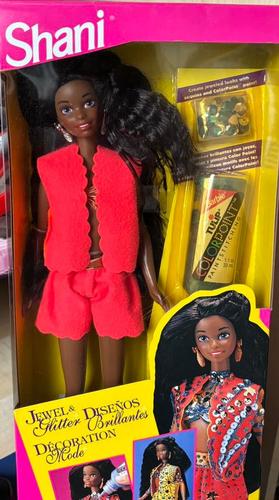 Jewel Glitter Shani Barbie NRFB, Ophalen of Verzenden, Zo goed als nieuw, Fashion Doll
