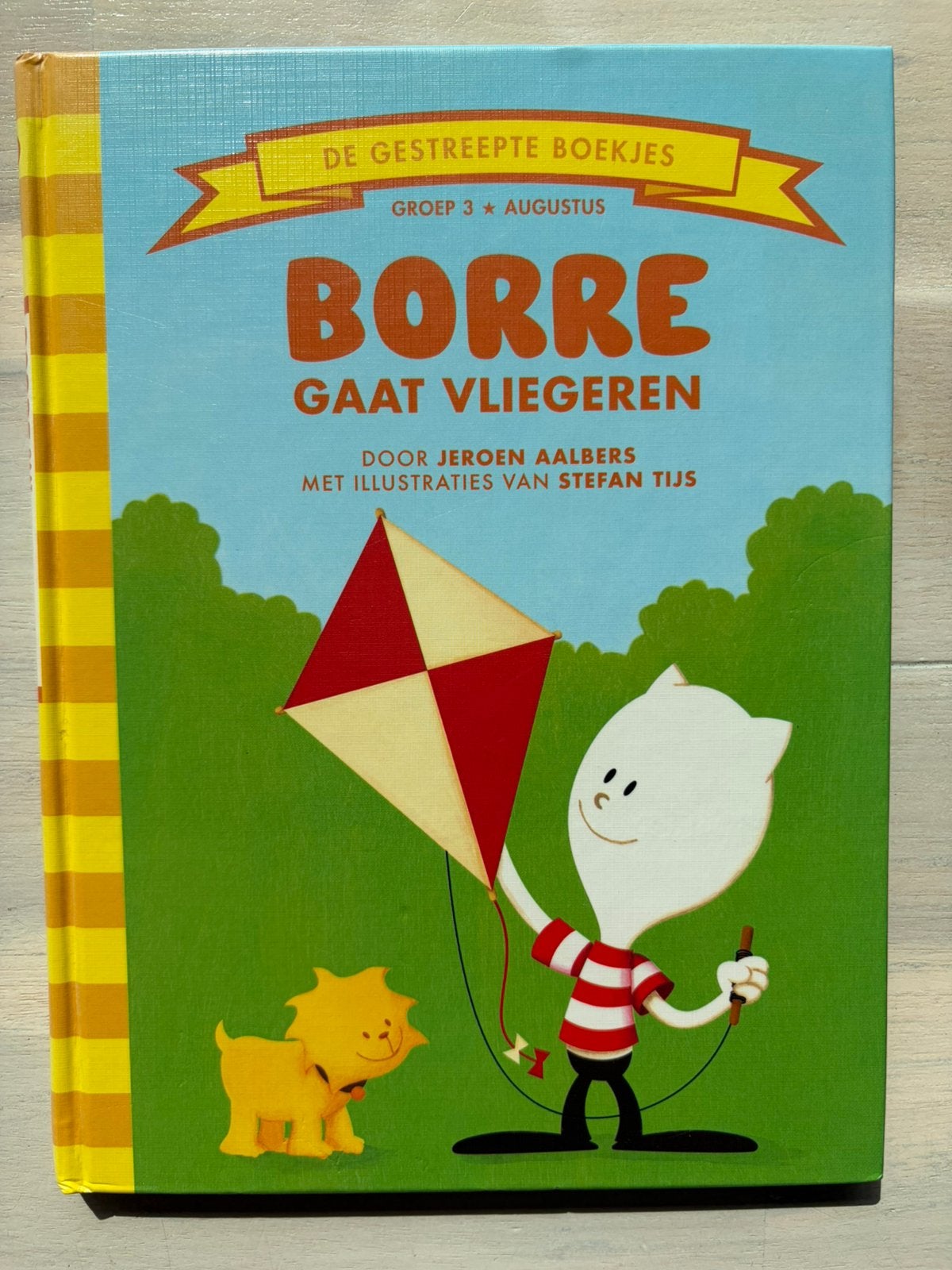 Borre gaat vliegeren, Boeken, Ophalen of Verzenden, Gelezen, Fictie algemeen