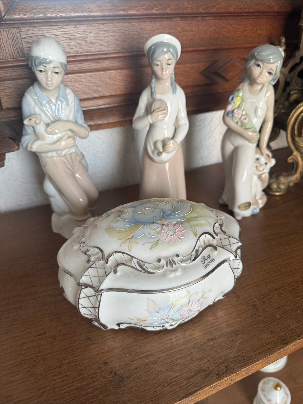 Vintage Casades porseleinen beeldjes en sierdoos, Antiek en Kunst, Ophalen