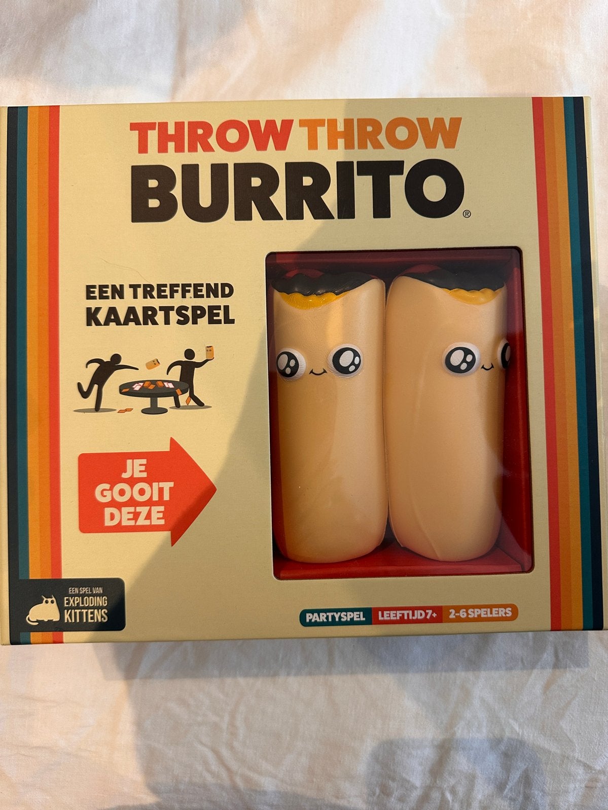 Throw Throw Burrito - Een Treffend Kaartspel, Hobby en Vrije tijd, Gezelschapsspellen | Kaartspellen, Nieuw, Drie of vier spelers