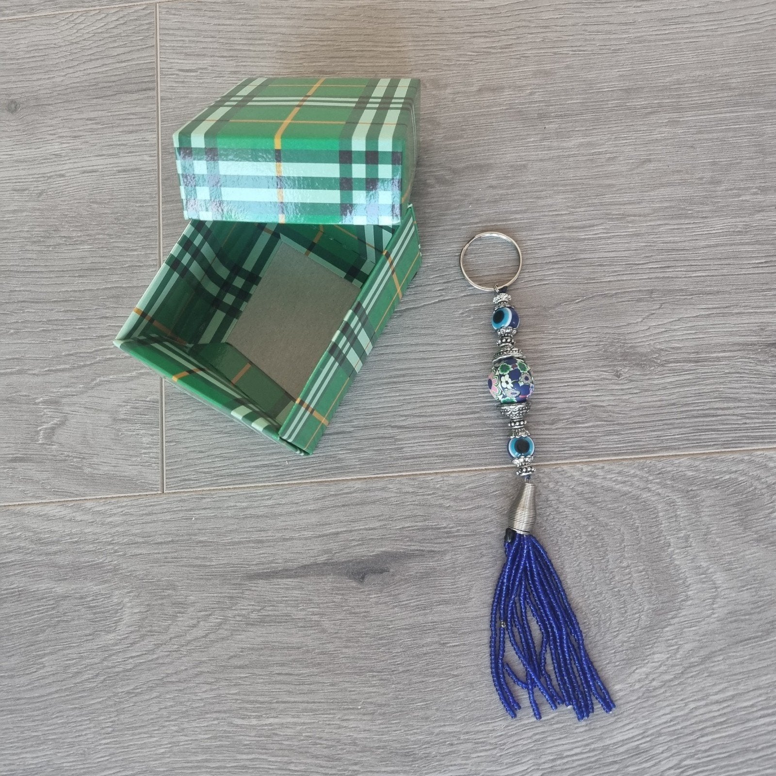 Nieuw! Boho sleutelhanger / tasbedel Nazar Boze Oog & Kwas, Ophalen of Verzenden, Nieuw, Overige typen