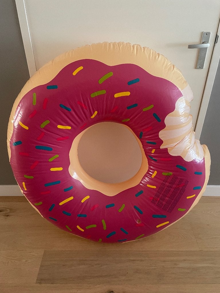 Grote opblaasbare donut zwemband, Ophalen, Zo goed als nieuw