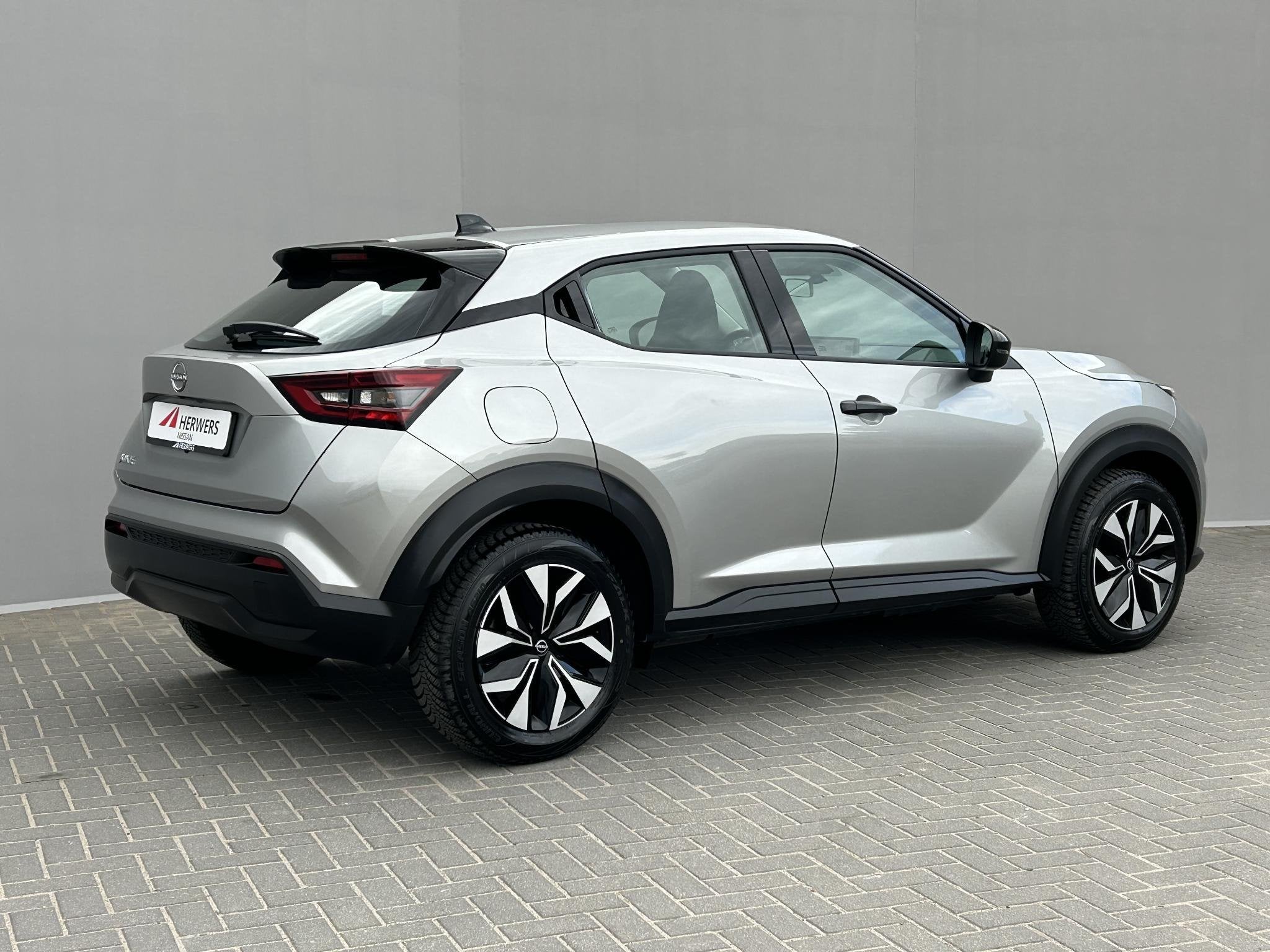 Nissan Juke 1.0 DIG-T Acenta Handgeschakeld / Allseason band, Auto's, Voorwielaandrijving, Dealer onderhouden, Stof, Euro 6
