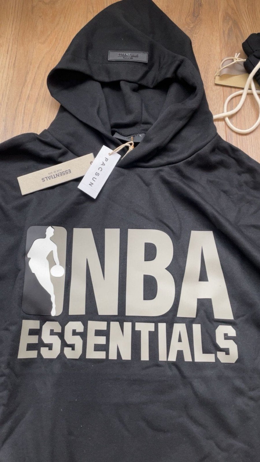 Nieuwe NBA essentials trainingspak (M )te koop, Ophalen of Verzenden, Nieuw, Maat 48/50 (M)