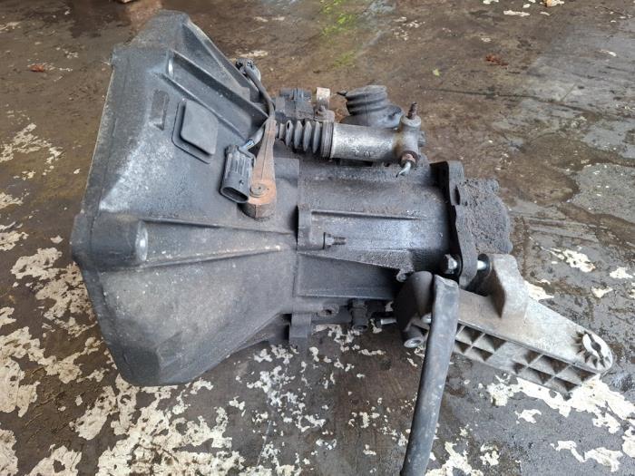 Versnellingsbak van een Alfa Romeo Spider, Gebruikt, -, Verzenden, -