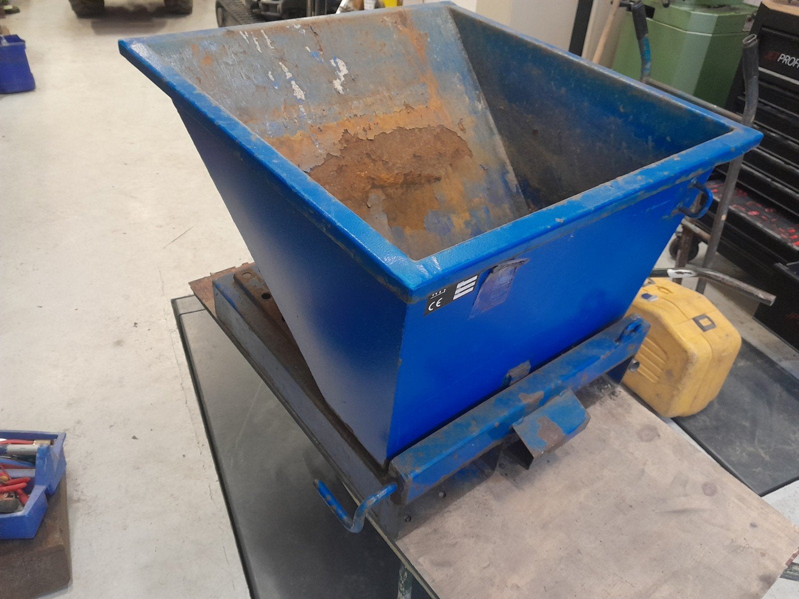 Kiepbak tbv heftruck 150liter spanenbak afvalbak, 100 liter of meer, Ophalen, Transportkar
