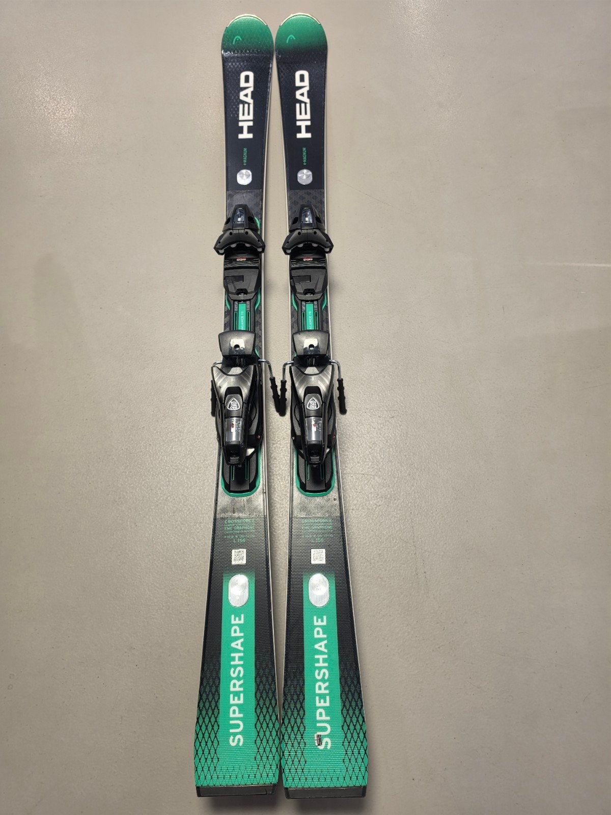 Head Supershape e-Magnum Ski 156CM, Sport en Fitness, Skiën en Langlaufen, Gebruikt, Head, Head, Ophalen of Verzenden