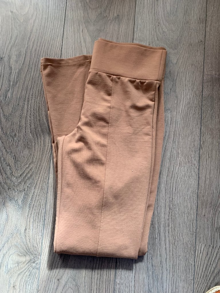Leuke dames broek maat s/m(nr.25 DM10), Kleding | Dames, Bruin, Ophalen of Verzenden, Zo goed als nieuw, Maat 36 (S)