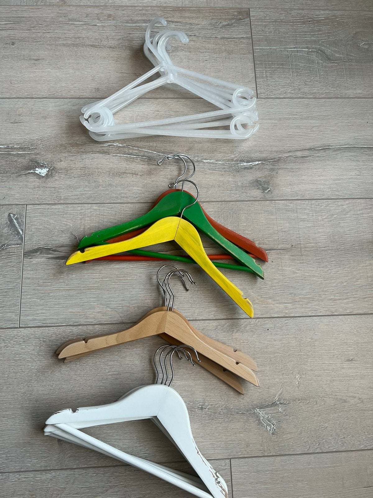 17 IKEA kinder kleerhangers ), Ophalen of Verzenden, Gebruikt
