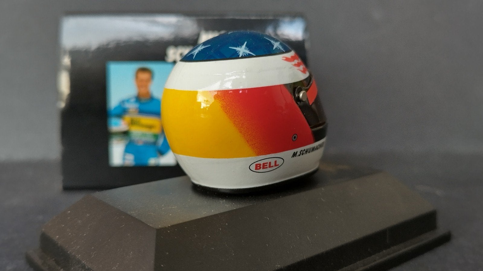 Helm Bell Michael Schumacher 1995 1;8 Minichamps Pol, Hobby en Vrije tijd, Modelauto's | 1:5 tot 1:12, ., Nieuw, ., Toebehoren