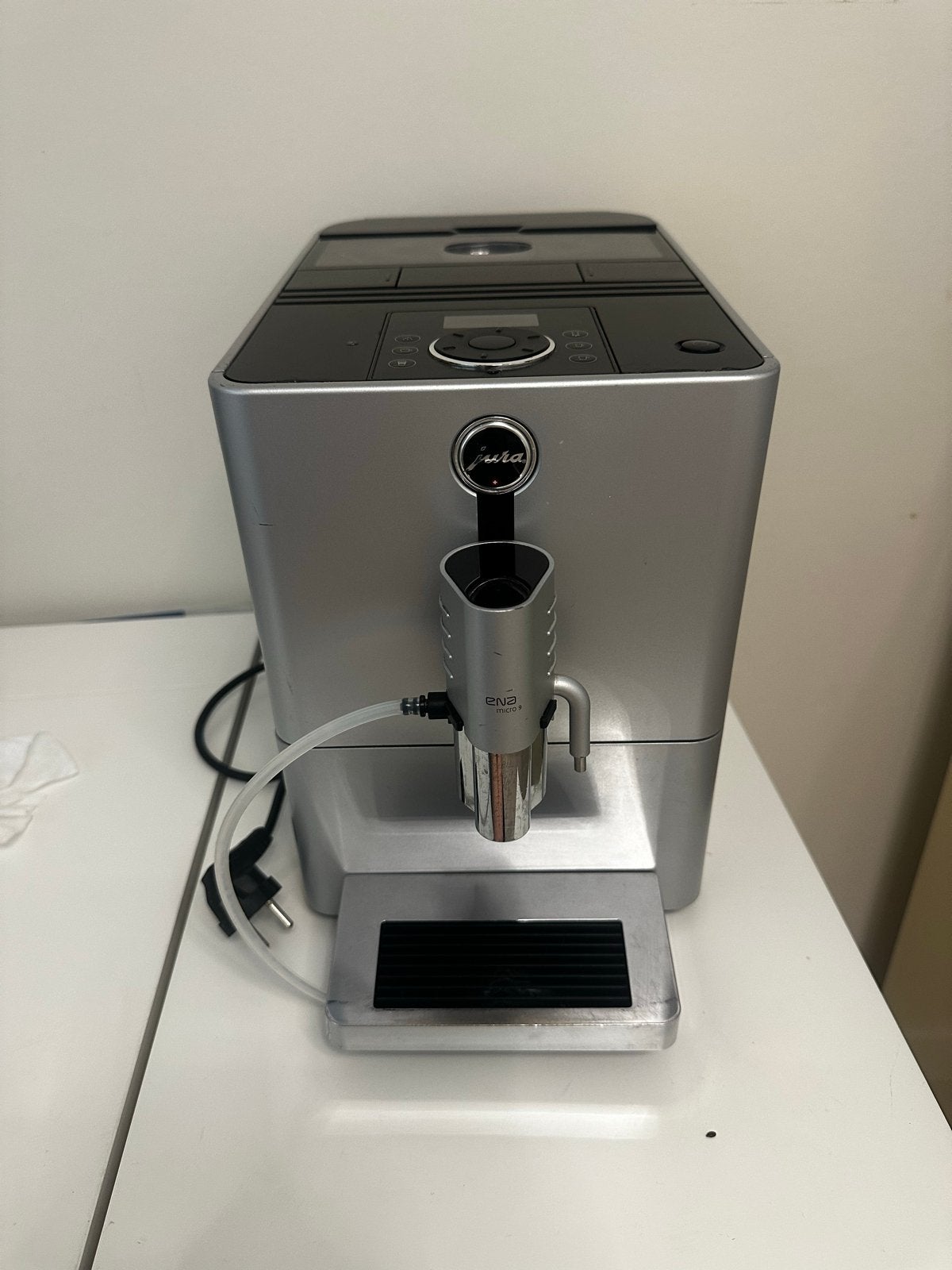 Jura ENA Micro 9 One Touch volautomatische koffiemachine, Ophalen, Afneembaar waterreservoir, Gebruikt, Koffiemachine