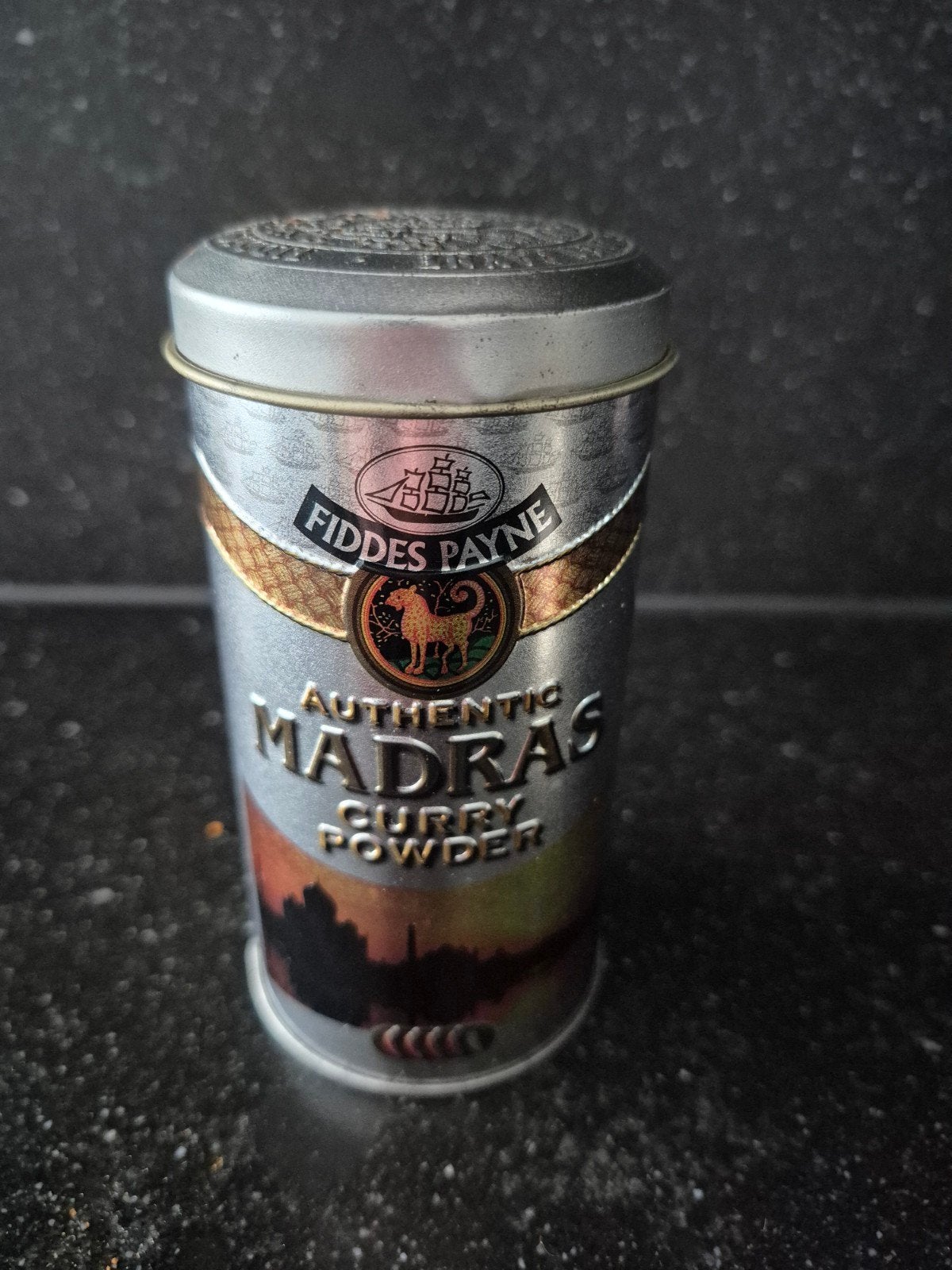 Fiddes Payne Authentic Madras Curry Powder Blikje, Ophalen of Verzenden, Gebruikt, Overige, Overige merken