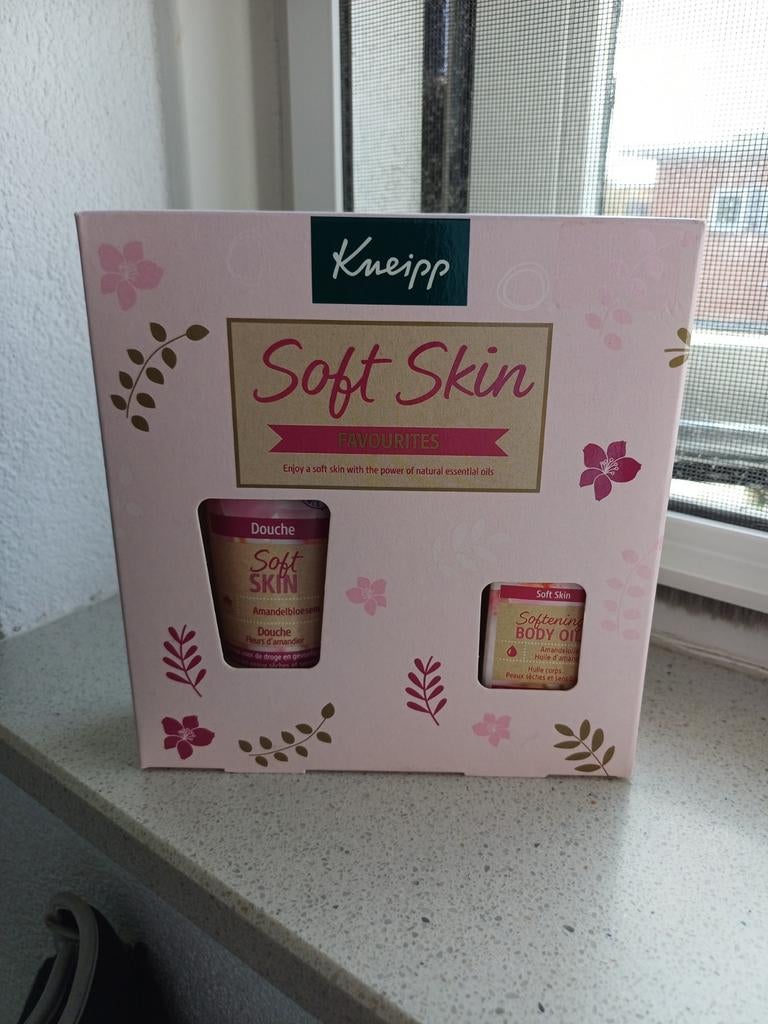 Kneipp douche + olie, Ophalen of Verzenden, Nieuw, Bad & Douche