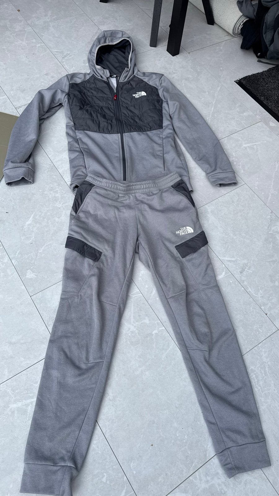 The North Face Trainingspak Jongens - Grijs, Ophalen of Verzenden, Gebruikt, Jongen