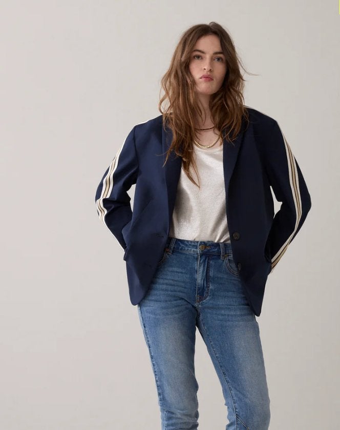 Summum leuke marineblauwe blazer mt 38, Maat 38/40 (M), Summum Woman, Zo goed als nieuw, Jasje