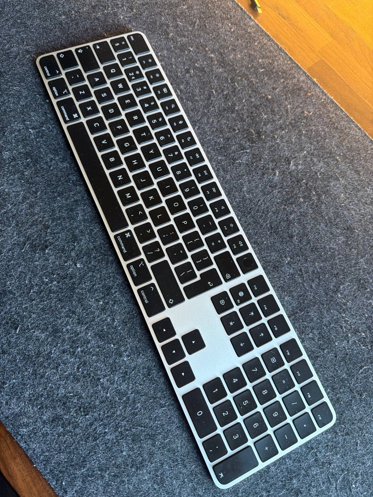 Apple Magic Keyboard met Touch ID en numeriek toetsenblok