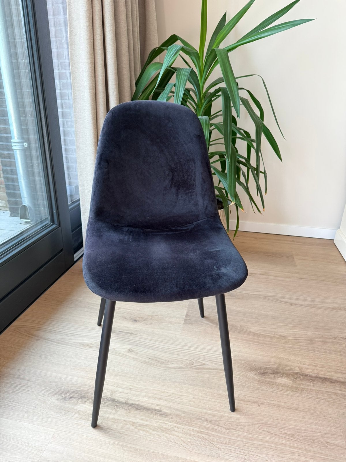 Mooie zwarte velvet eetkamerstoelen, Huis en Inrichting, Stoelen, Ophalen, Zo goed als nieuw, Zwart, Vijf, Zes of meer stoelen