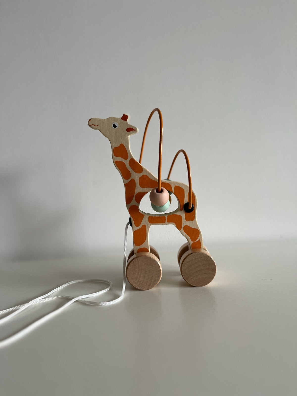 Houten Giraffe Trekdier met Kralenbaan, Ophalen of Verzenden, Gebruikt, Overige typen, Met wieltjes