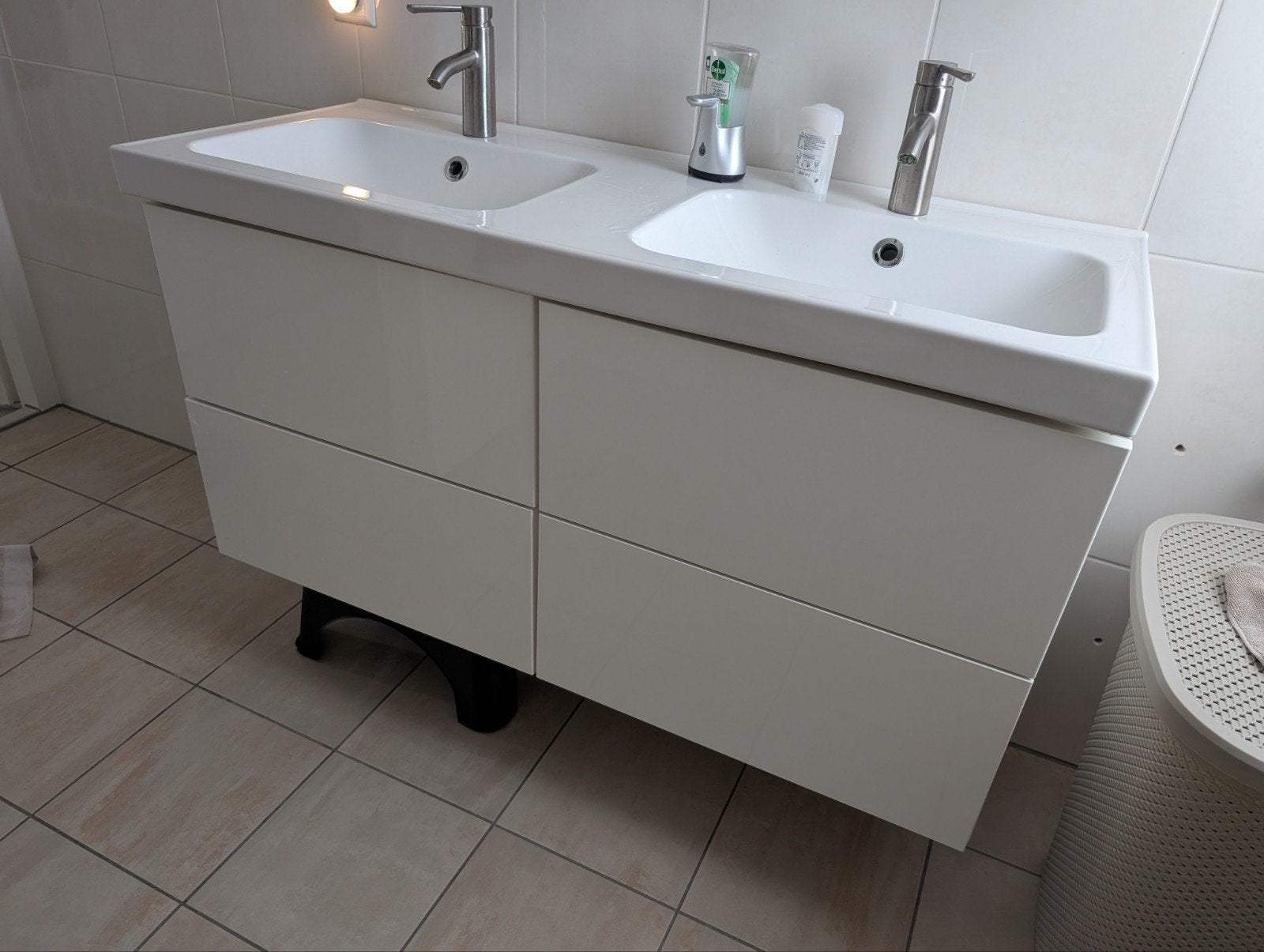 Ikea badmeubel 120 cm breed met spiegelkast en hoge kast, Ophalen, Gebruikt, 100 tot 150 cm, 150 tot 200 cm