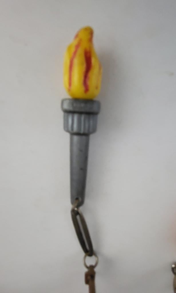 Sleutelhanger met fakkel design, Ophalen of Verzenden, Gebruikt, Sport