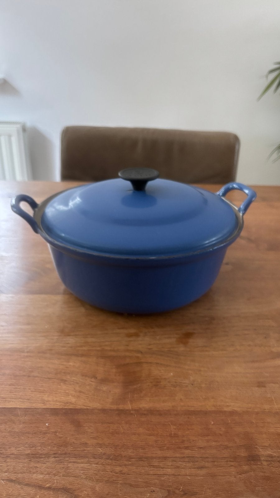 Le Creuset Braadpan Blauw - Gietijzeren Kookpan, Huis en Inrichting, Keuken | Potten en Pannen, Ophalen, Gebruikt, Met deksel